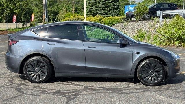 TESLA MODEL Y LONG RANGE - 7