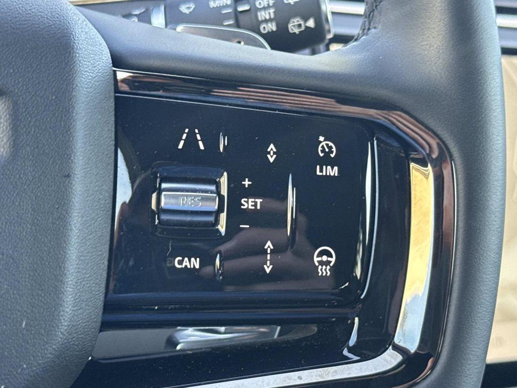 صورة مصغرة 25 لـ 2025 LAND Rover RANGE ROVER EVOQUE DYNAMIC SE