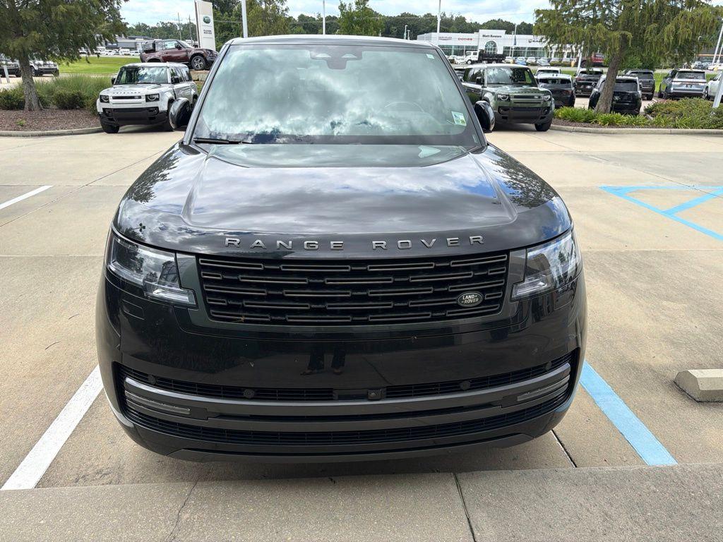 صورة 4 لـ 2025 LAND Rover RANGE ROVER P400 SE