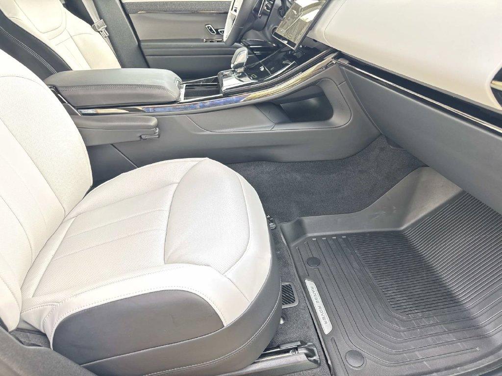 صورة مصغرة 7 لـ 2026 LAND Rover RANGE ROVER SPORT P400 DYNAMIC SE
