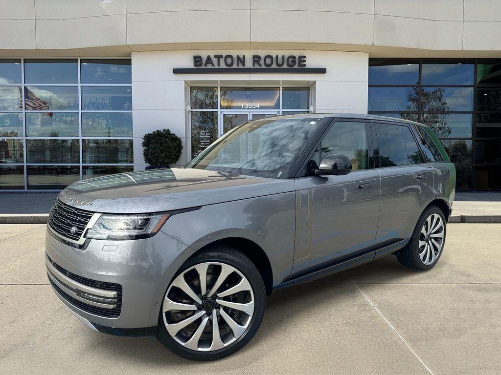 New 2026 Land Rover Range Rover P400 SE