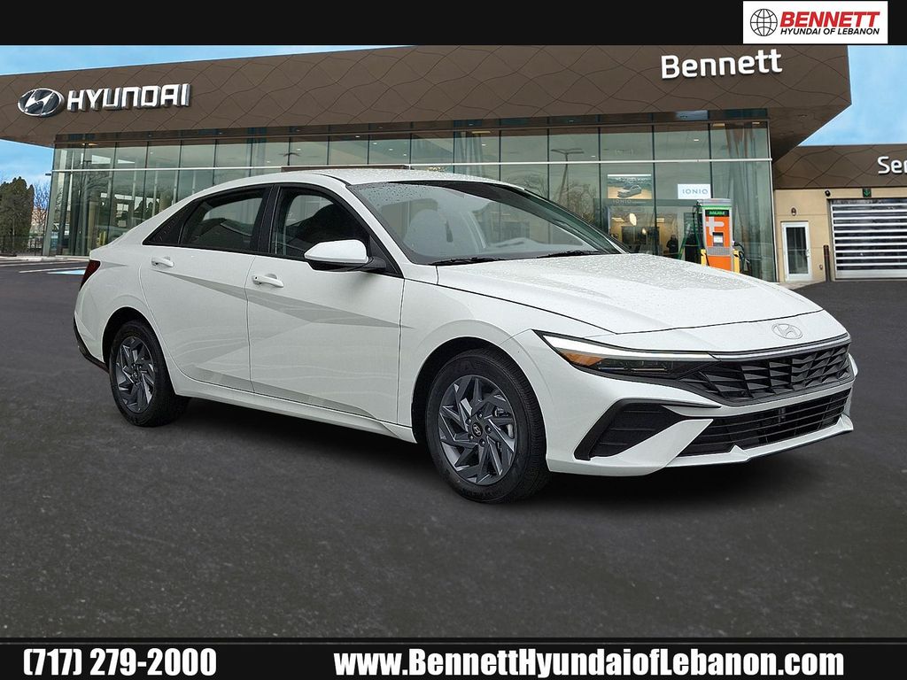 New 2026 Hyundai ELANTRA HEV Blue