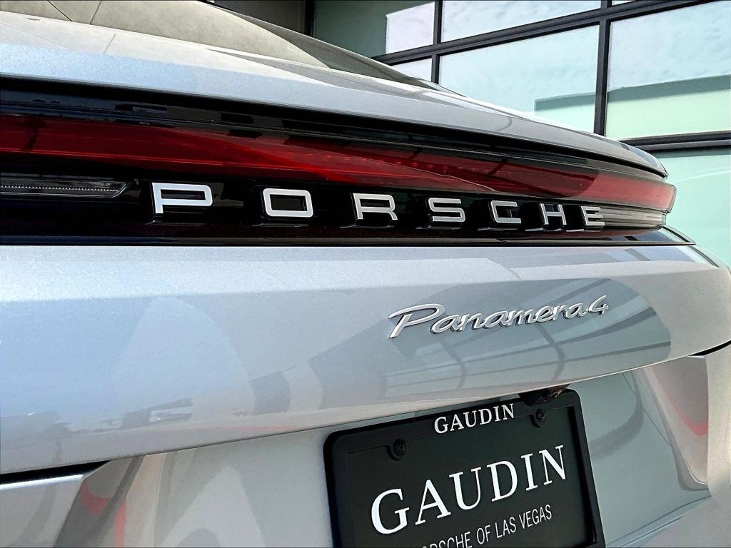 صورة مصغرة 24 لـ 2025 Porsche PANAMERA 4