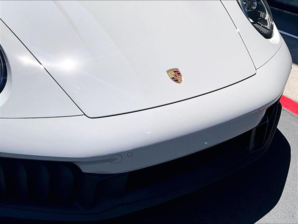 صورة مصغرة 20 لـ 2026 Porsche 911 CARRERA GTS