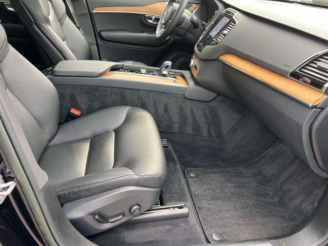 صورة 17 لـ 2023 Volvo XC90 B6 PLUS 7-SEATER