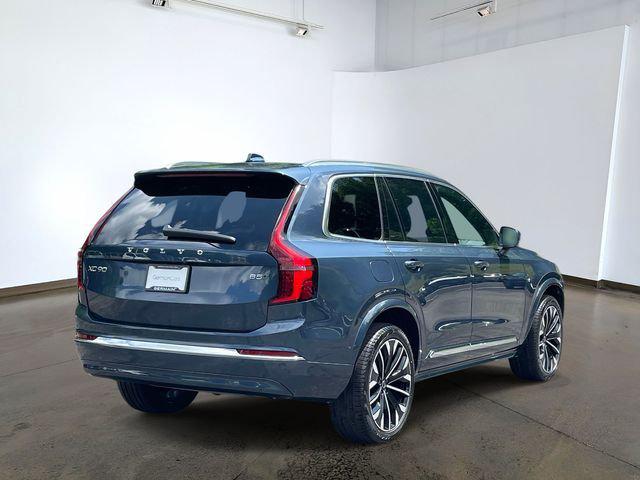 2025 Volvo XC90 B5 PLUS 7-SEATER — фото 4