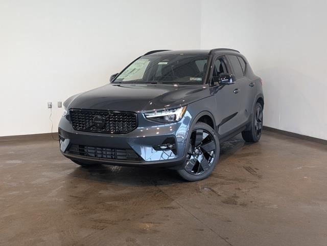 New 2026 Volvo XC40 Black Edition Ultra, B5 AWD Gas (mild hybrid)