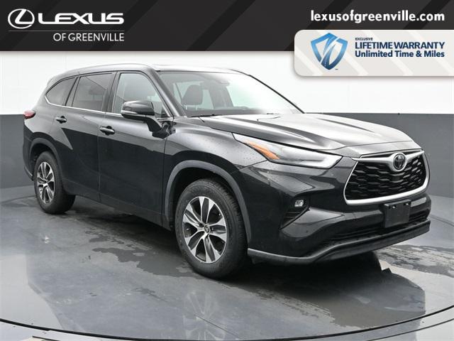 Used 2022 Toyota Highlander XLE
