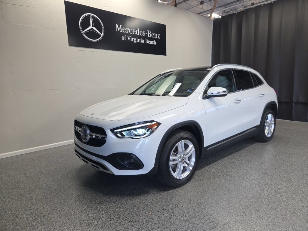 صورة 1 لـ 2023 Mercedes-BENZ GLA
