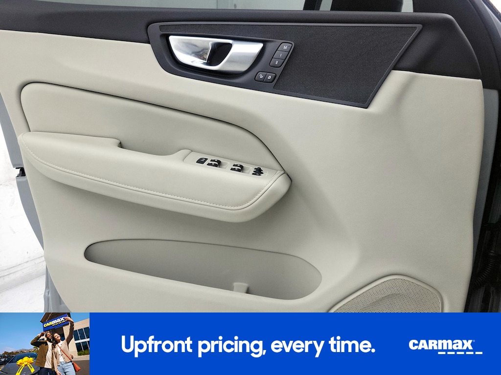 صورة مصغرة 15 لـ 2024 Volvo XC60 B5 PLUS DARK THEME