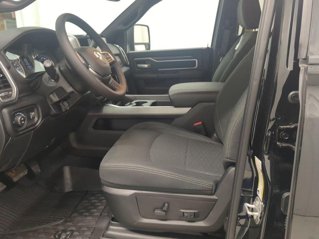2026 RAM 2500 BIG HORN CREW CAB 4X4 6'4' BOX — миниатюра 14