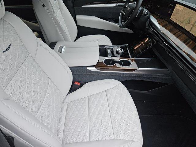 صورة 10 لـ 2026 Cadillac ESCALADE SPORT PLATINUM