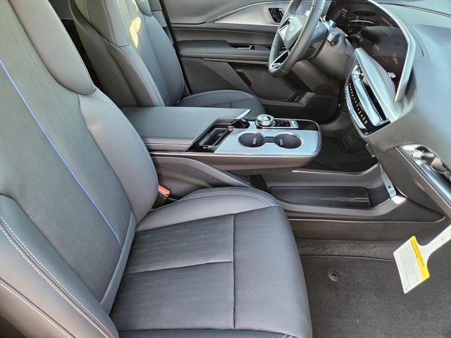 2027 Cadillac LYRIQ LUXURY 照片 10