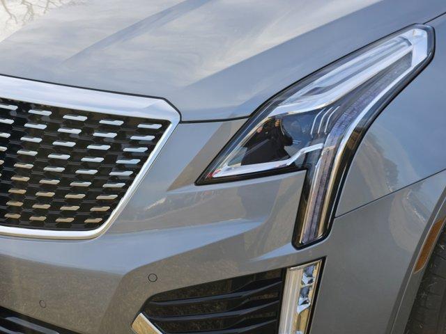 2026 Cadillac XT5 LUXURY photo 5