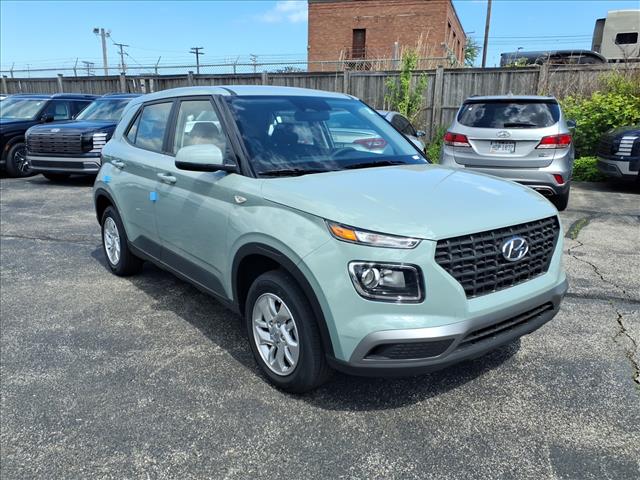 New 2026 Hyundai VENUE SE