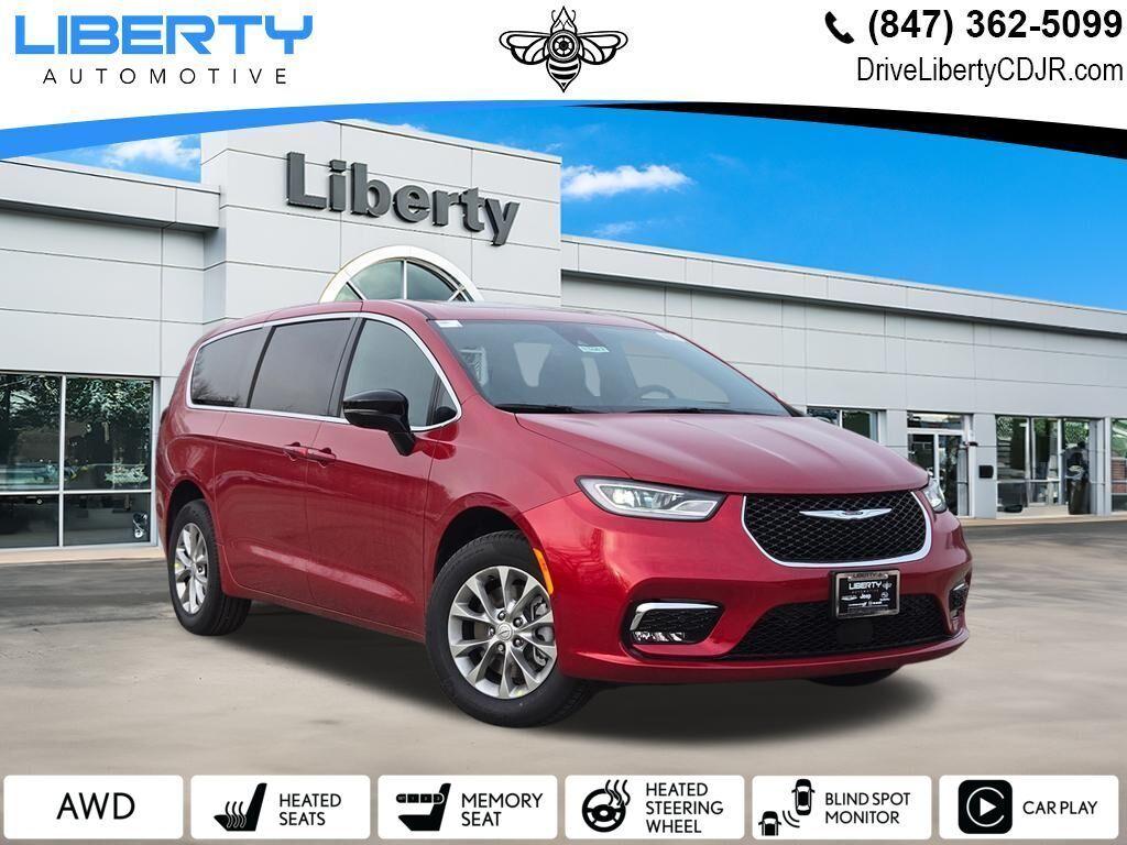New 2026 Chrysler Pacifica Select