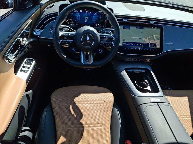 صورة مصغرة 11 لـ 2025 Mercedes-BENZ AMG E 53 BASE