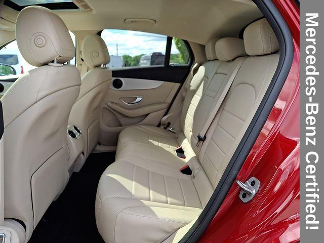 صورة 10 لـ 2022 Mercedes-BENZ GLC