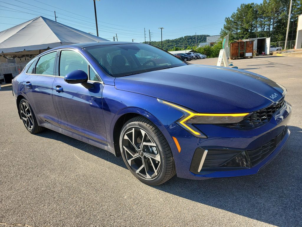 New 2026 Kia K5 EX