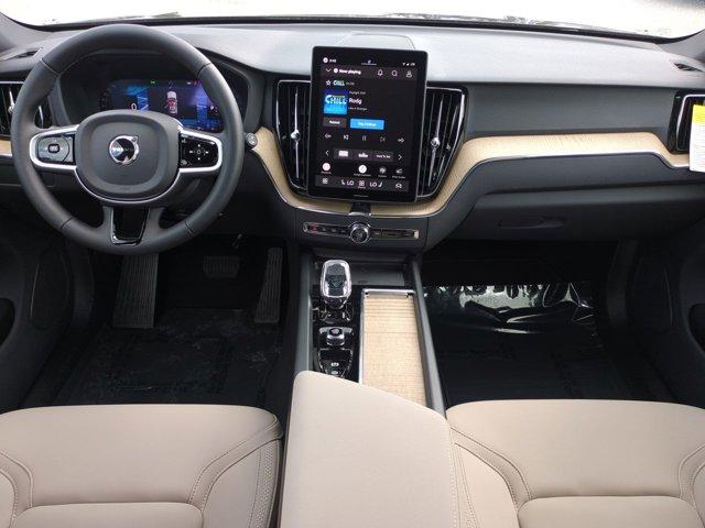 2026 Volvo XC60 B5 PLUS — миниатюра 16