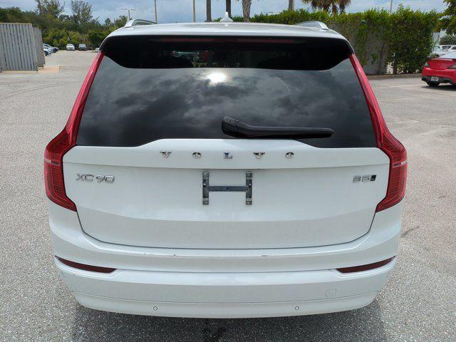 2023 Volvo XC90 B5 CORE 照片 6