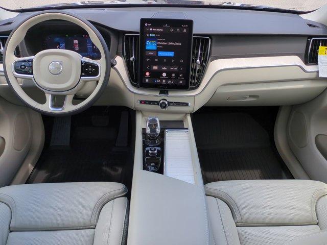 صورة مصغرة 16 لـ 2026 Volvo XC60 B5 ULTRA