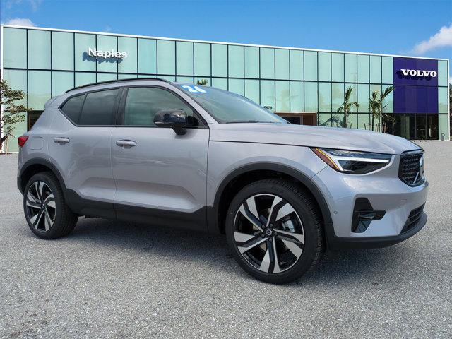 New 2026 Volvo XC40 B5 Ultra