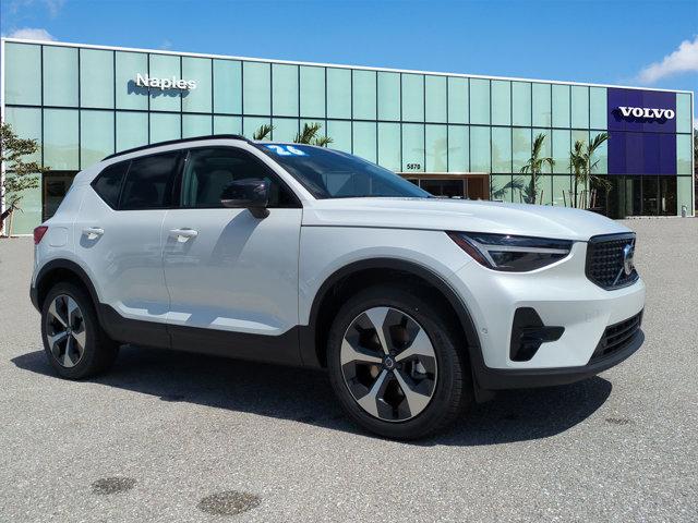 New 2026 Volvo XC40 B5 Plus