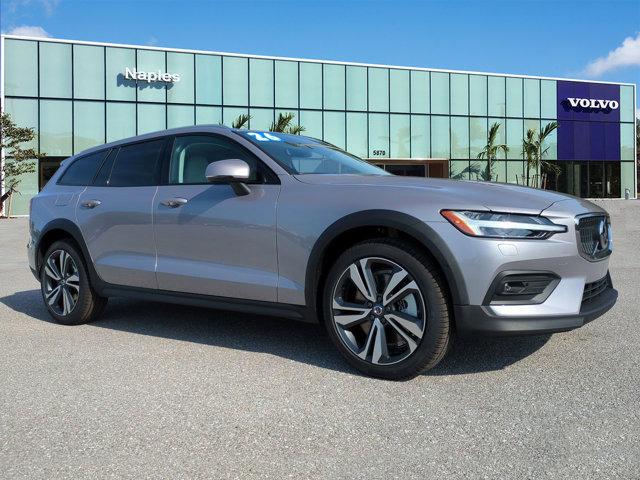 New 2026 Volvo V60 Cross Country B5 Plus