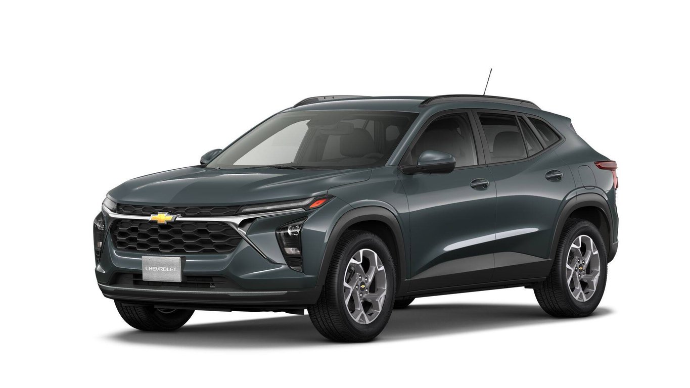 New 2026 Chevrolet Trax FWD 4dr LT