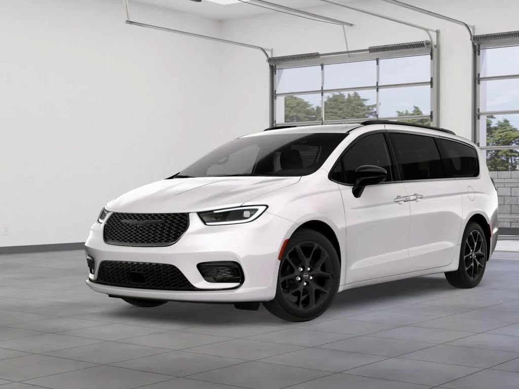 New 2026 Chrysler Pacifica L