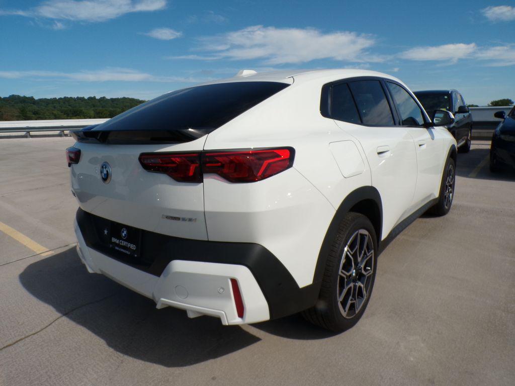 2026 BMW X2 XDRIVE28I — фото 6