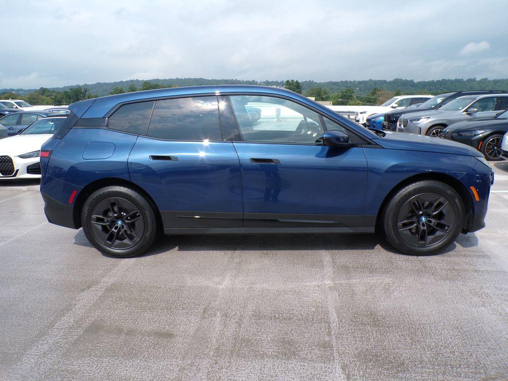 صورة مصغرة 7 لـ 2024 BMW IX XDRIVE50