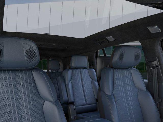 2025 Cadillac ESCALADE IQ SPORT 2 — фото 24
