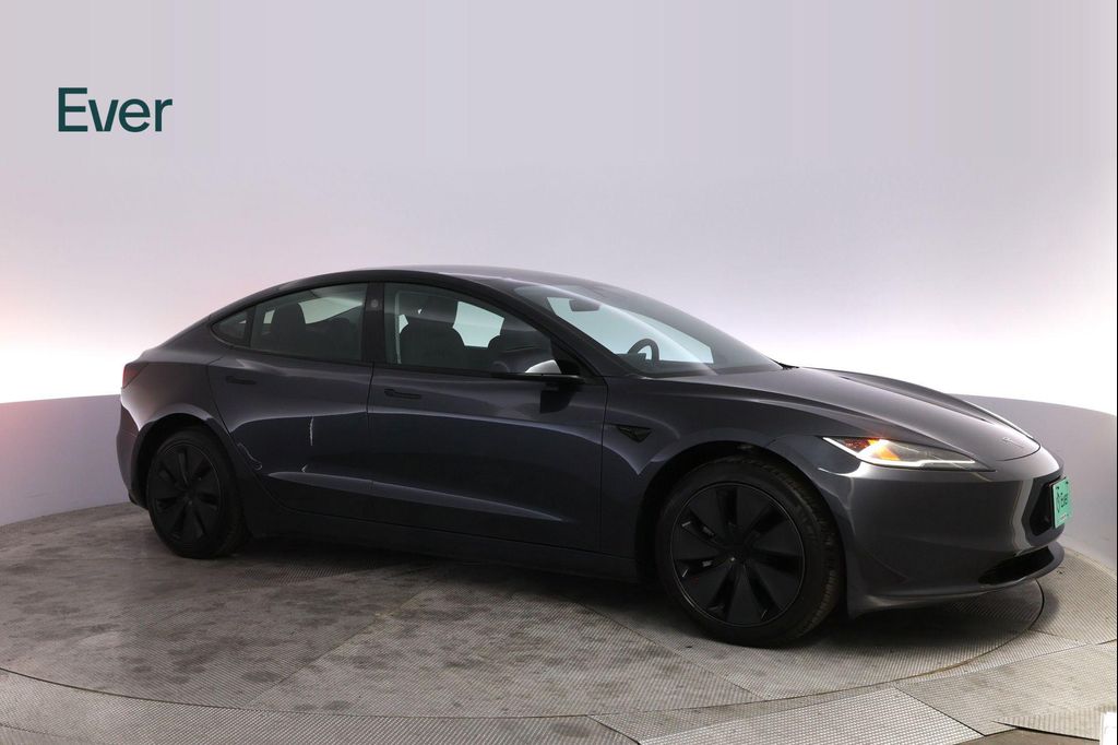 صورة مصغرة 13 لـ 2025 Tesla MODEL 3 LONG RANGE