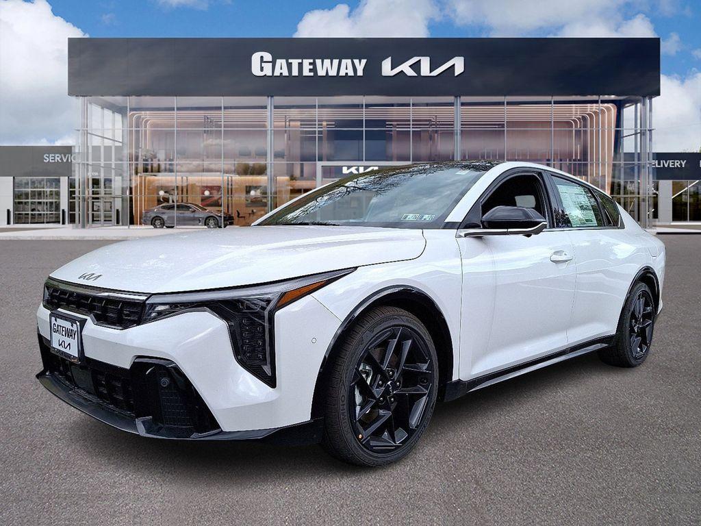New 2025 Kia K4 GT-Line Turbo