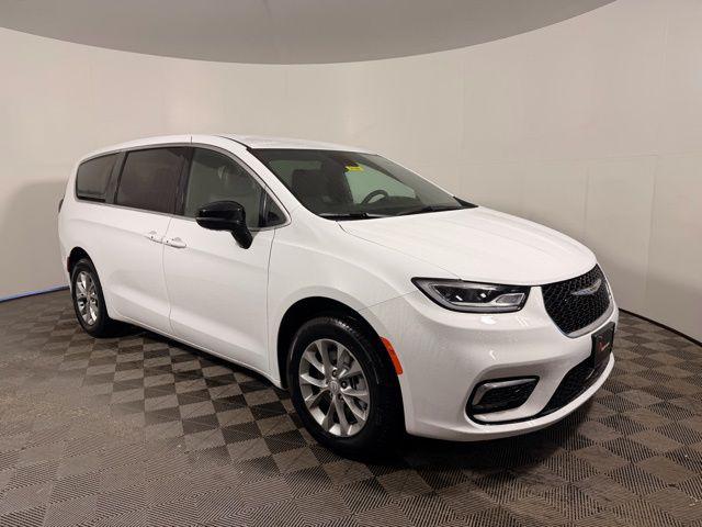 New 2026 Chrysler Pacifica L