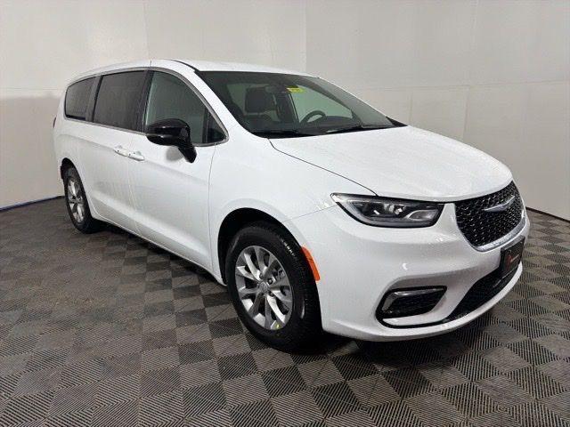 New 2026 Chrysler Pacifica L