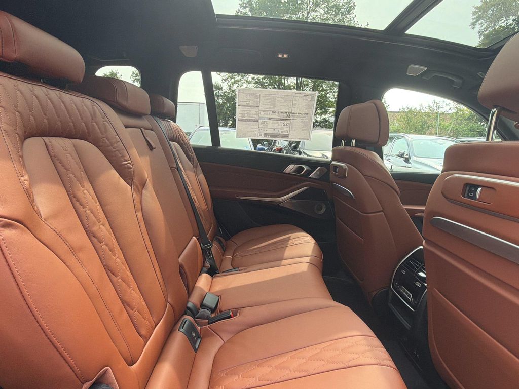 2027 BMW X7 XDRIVE40I 缩略图 31