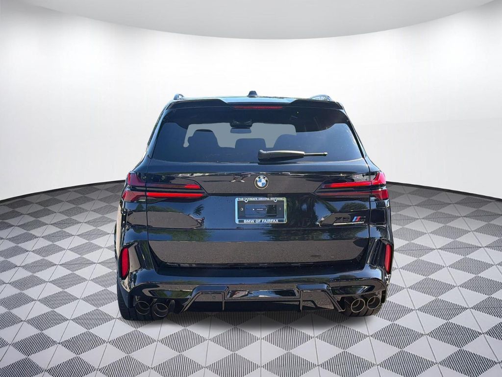 2026 BMW X5 M BASE — фото 10