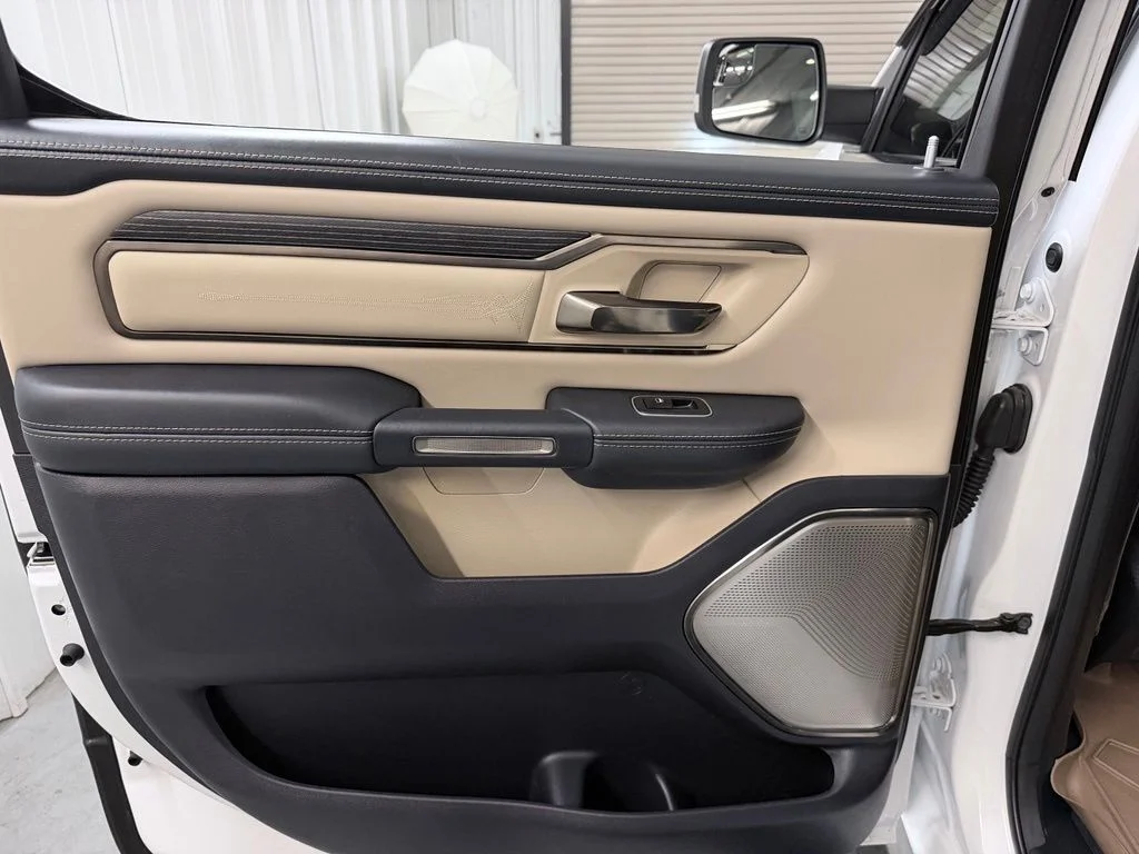صورة مصغرة 37 لـ 2021 RAM 1500 LIMITED