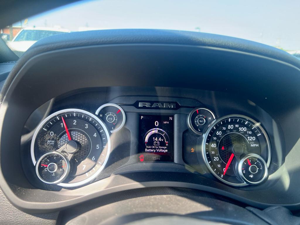 صورة 10 لـ 2026 RAM 2500 TRADESMAN