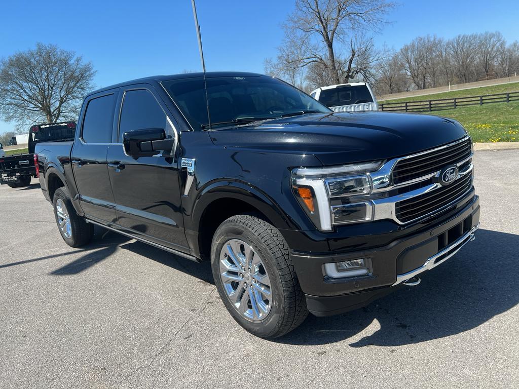 FORD F-150 KING RANCH - 3