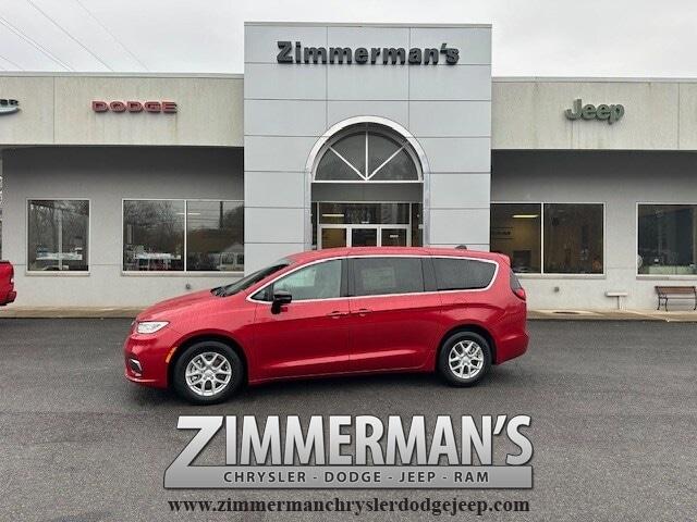 New 2026 Chrysler Pacifica Select