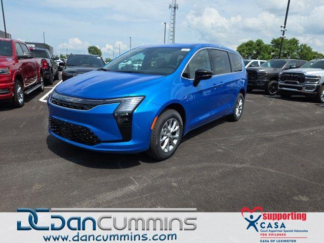 New 2027 Chrysler Pacifica SELECT
