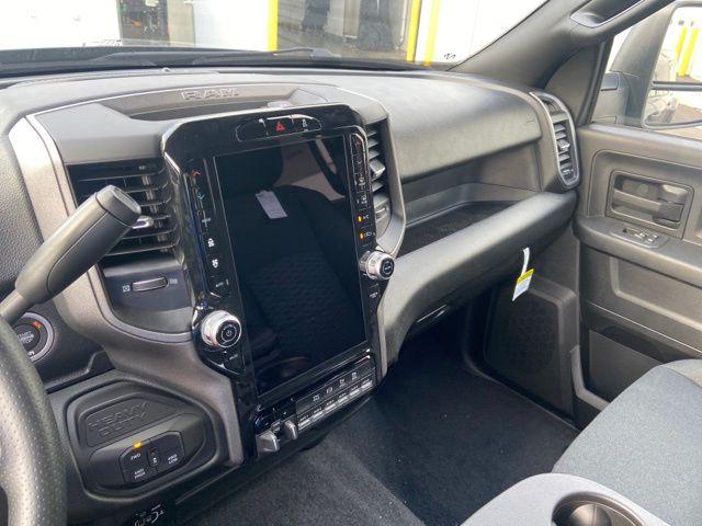 صورة 7 لـ 2026 RAM 3500 TRADESMAN