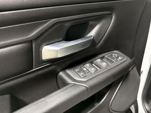 2026 RAM 1500 EXPRESS — миниатюра 20