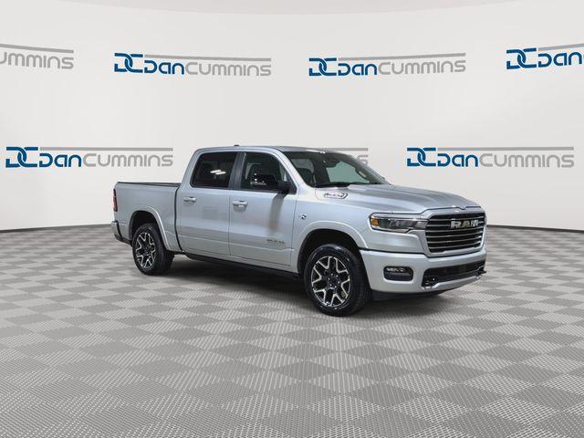 2026 RAM 1500 LARAMIE 照片 2