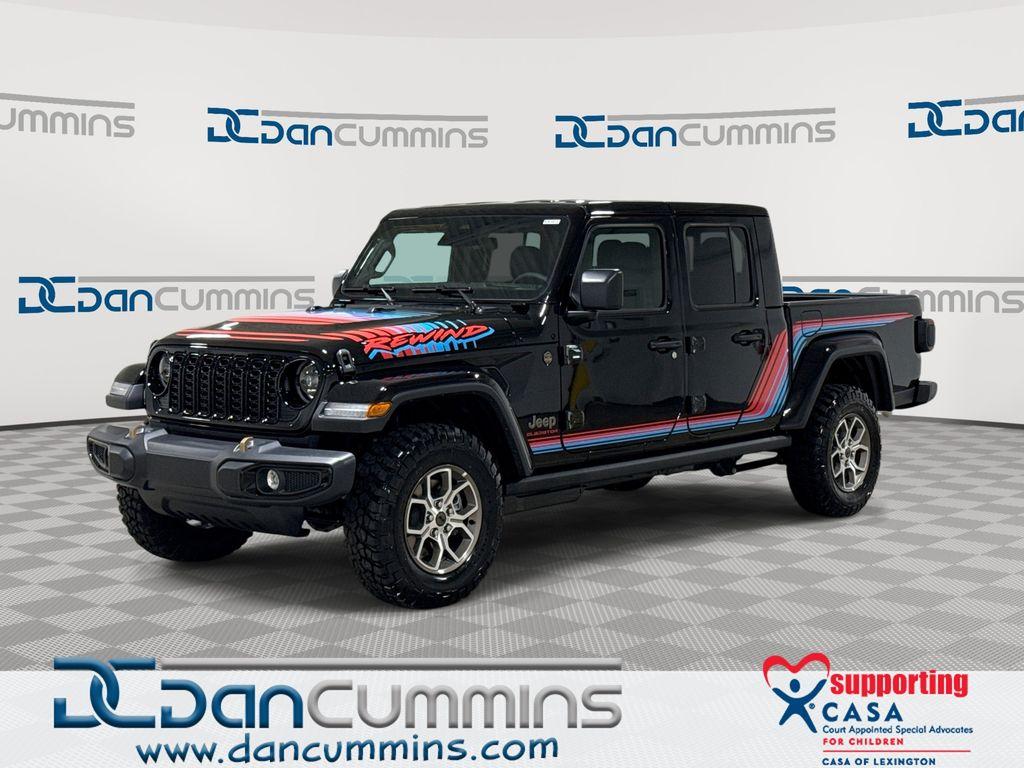 New 2026 Jeep Gladiator Sport