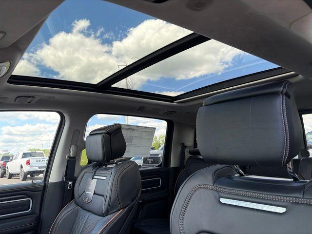 2026 RAM 1500 TUNGSTEN photo 8